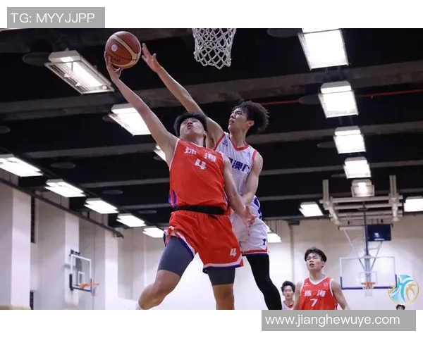 篮球联赛新纪元:探索国内外顶级赛事的未来发展与竞技魅力